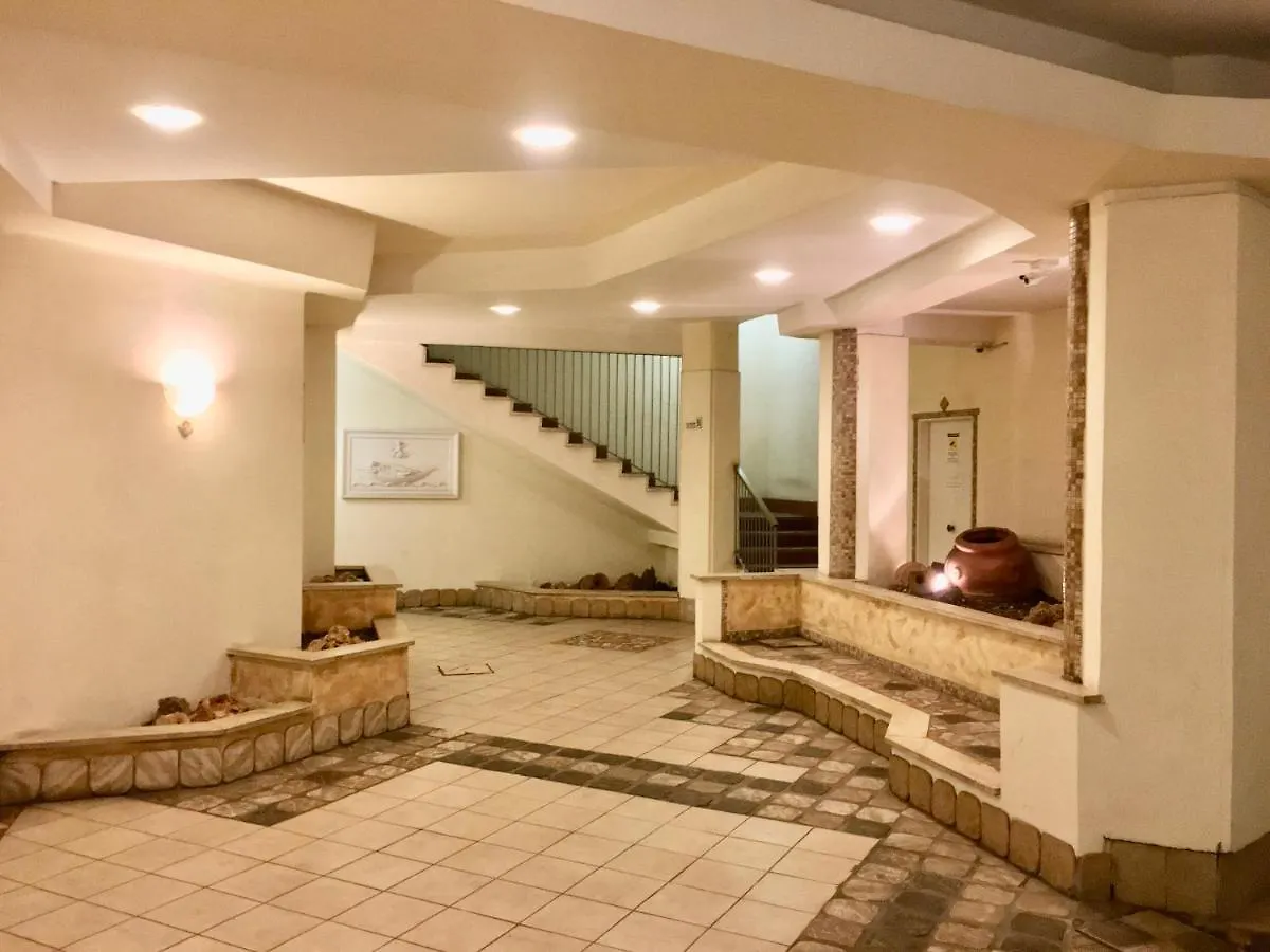 Metro A Modern Apartment Roma